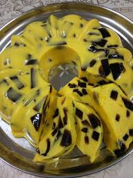 Kali nie rai tak sempat nak snap picture kastard kat atas ni versi yang dah potongnya. Koleksi 20 Aneka Resepi Puding Sedap Dan Mudah Untuk Dicuba