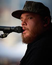 Luke Combs Tickets