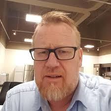 Derek Leachman (@derekleachmanthebrick) • Instagram photos and videos