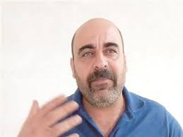 نزار خليل محمد بنات، من سكان بلدة دورا جنوب مدينة الخليل في الضفة الغربية المحتلة. Bgaajfjex75dm