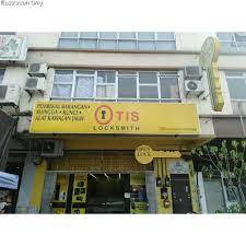 Kedai kunci duplicate key and immobilizer,transponder chip buka tombol pintu , solex etc membuka pintu kereta, potong solex dan lain lain. Otis Locksmith