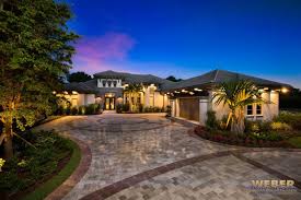 *total square footage only includes conditioned space and does not include garages, porches, bonus rooms, or decks. Beach House Plan 1 Story Coastal Contemporary Home Floor Plan