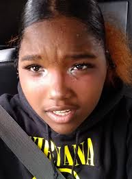 Carolina Estes's Instagram, Twitter & Facebook