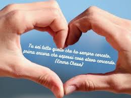 Fate il vostro gioco, preparate attentamente le vostre mosse e studiate bene l'approccio. Frasi D Amore Per Lui 152 Messaggi D Amore Per Tutti Gli Uomini Della Nostra Vita Passione Mamma