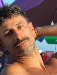 Emanuel Arroyo (@ema.arro) • Threads, Say more