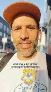 Robert Passaretti's Instagram, Twitter & Facebook