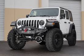 Black And White Jeep Wrangler 2020 Pin By Kimberly Oliver On 2018 Jeep Jl Jeep Wrangler Bumpers Jeep Wrangler Jeep Scrambler