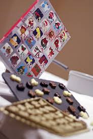 L Atelier Calendrier De L Avent Au Musee Du Chocolat C Calendrier De L Avent Chocolat Noel Avent