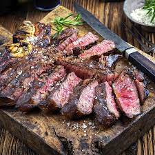 Bistecca alla fiorentina (steak florentine) is probably the most famous italian meat recipe. Bistecca Alla Fiorentina Italienisches T Bone Steak Gustini Feinkost