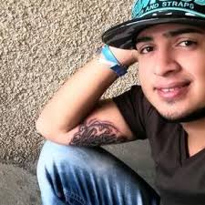 Howard Hernandez (@howardhernand12)