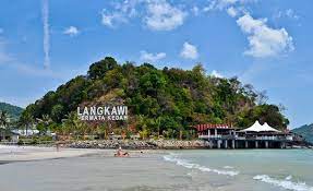 Langkawi lagoon beach resort features a restaurant, fitness centre, a bar and garden in pantai cenang. Hotel Murah Di Pulau Langkawi Pantai Cenang Pantai Hotel