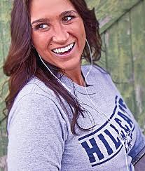 Tara Bowker's Instagram, Twitter & Facebook