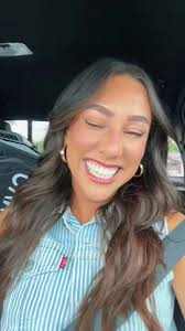 ‘Twas a fever dream indeed😅 #comewithme #newmusic #comingsoon  #newcountrymusic #newstuffcoming #rachelleeroberts  #lifeofanindependentartist #independentartist #countrymusicgrind #thegrind