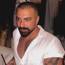 𝓛𝓮𝓪 𝓒𝓱𝓮𝓱𝓪𝔂𝓮𝓫 (@leaa__ch) · Beirut, Lebanon · Instagram photos  and videos