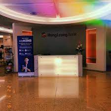 Hong leong bank is a part of the hong leong group malaysia, one of the largest business groups in malaysia and internationally. Wisma Hong Leong Kuala Lumpur City Center 18 Jalan Perak