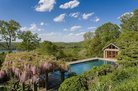 340 croton lake road bedford corners ny 10549 celebrity houses new york homes mansions pinterest
