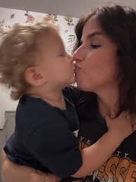 Summer evenings with Ellie James