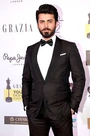 Fawad Khan Wikipedia Im sure im not really showing you guys anything new with these diy cupcake holders / pedestals.