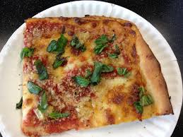 We've seen a range of numbers from an average of 270 calories per cheese slice to about 400 for one with added meat toppings. Update Nashville S Joey S House Of Pizza The Pizza Snob