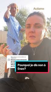 Understanding Responses to Autistic Behavior in Families