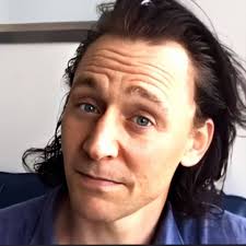 Tom Hiddleston On Instagram Live 4 June 2020 In 2020 Tom Hiddleston Funny Tom Most Handsome Men