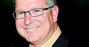 Michael Coote tells Jess Jennings no 'grandstanding' in council