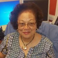 Merle Steele's Instagram, Twitter & Facebook