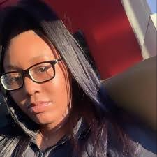 Ebony Benford's Instagram, Twitter & Facebook