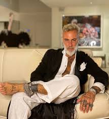 Публикация от gianluca vacchi (@gianlucavacchi). Gianluca Vacchi Chi E Biografia Foto E Profilo Instagram