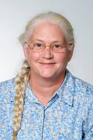 Faculty & Staff in the Department of Biology & Earth Science