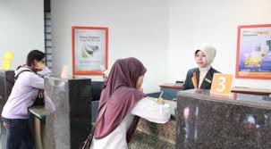 462 uko (unit kerja operasional) tetap buka namun 229 uko diantaranya hanya untuk layanan terbatas pada. Ini Kantor Danamon Yang Buka Saat Libur Lebaran