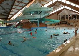 Piscine A Vagues De Belle Isle A Chateauroux Equipements De Loisirs Berry Province