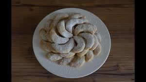 Diy Vanilla Crescents Recipe Without Eggs With Walnuts The Classic Rec Crescent Recipes Cooking And Baking Recipes