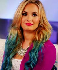 pin by mikayla on with a little hair dye demi lovato hair dip dye hair hair styles