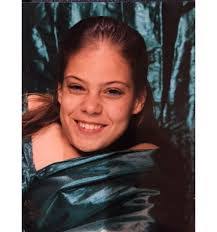 Robin Wheat's Instagram, Twitter & Facebook