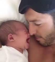 How to stop a newborn baby crying in seconds with one simple sound