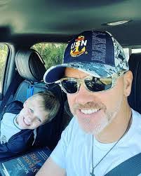 Scott Vail's Instagram, Twitter & Facebook