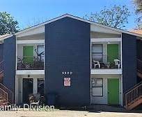 Abodo listings are updated daily and feature pricing, photos, and 3d tours. South Austin 2 Bedroom Apartments For Rent Austin Tx 59 Rentals