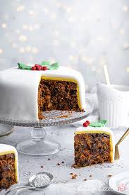 Free from gluten, grains, dairy, egg and refined sugar. Gluten Free Christmas Cake Recipe Best Ever