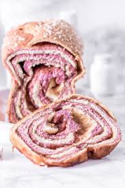 Rosa Zimtschneckenkuchen Mit Farbe Aus Lila Susskartoffeln Life Is Full Of Goodies Rezept Lebensmittel Essen Schnecken Kuchen Backrezepte