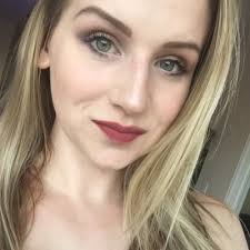 Vanessa Bowles (@Vanessabowles)