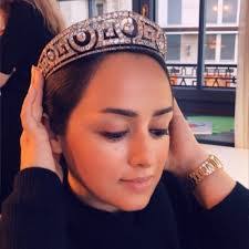 Sheryl Mandel's Instagram, Twitter & Facebook