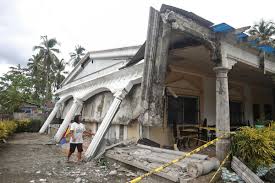 Перевод слова earthquake, американское и британское произношение, транскрипция, словосочетания, примеры использования. Deadly M 6 6 Earthquake Strikes The Philippines Near Mindanao
