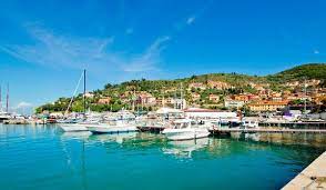 Foto e tour virtuale della città, ricettività, tempo libero ed eventi, cultura. Porto Santo Stefano Toskana Italien De