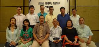 Baba nyonya merupakan etnik unik yang telah wujud di negeri melaka sejak 600 tahun yang lalu. 2014 Persatuan Peranakan Baba Nyonya Kuala Lumpur Selangor