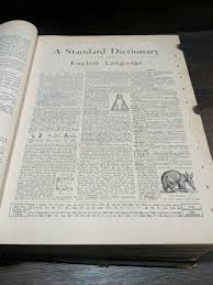 Funk And Wagnalls New Comprehensive International Dictionary Of The English  Language: 9780894340185: Amazon.Com: Books