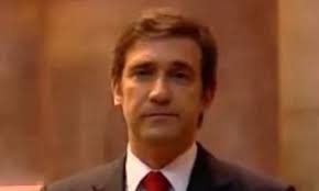 His first marriage, to pop singer fatima padinha, resulted in daughters named joana and catarina. Drama Continua Na Vida De Passos Coelho Agora Tem Que Cuidar Dos Sogros