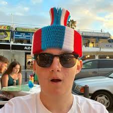 Ryan Caine (@ryan.caine02)