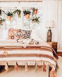 40 Bohemian Minimalist With Urban Outfiters Bedroom Ideas Inspira Spaces Urban Outfiters Bedroom Bohemian Bedroom Design Home