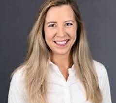 Abigail Ferry's Instagram, Twitter & Facebook